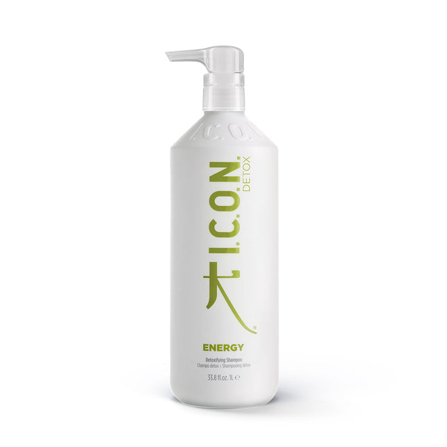I.C.O.N. Energy Detoxifying Shampoo is een reinigende shampoo die PH uitgebalanceerd is om de haarkleur te beschermen, terwijl organische oliën de hoofdhuid stimuleren en verfrissen.
