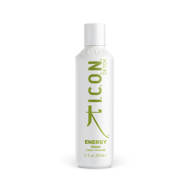 I.C.O.N. Energy Detoxifying Shampoo 250ml Een reinigende shampoo die PH uitgebalanceerd is om de haarkleur te beschermen, terwijl organische oliën de hoofdhuid stimuleren en verfrissen.  Voordelen  Geeft haarzakjes energie voor sterker haar en gezonde haargroei Verkoelt en ontgift de hoofdhuid Bevordert de doorbloeding Geeft glans Voor alle haartypen