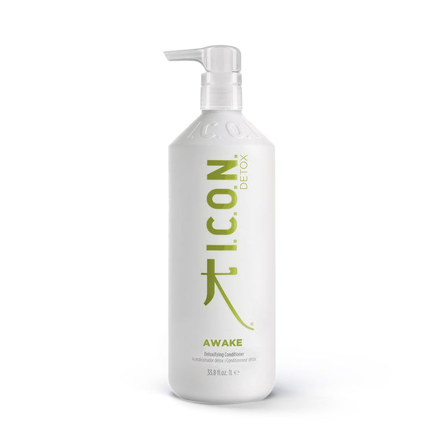 I.C.O.N. Awake Detoxifying Conditioner is een verkwikkende conditioner die de hoofdhuid hydrateert. Ontgiftende oliën reinigen, sheaboter beschermt de schubbenlaag terwijl het haar in een verzorgde staat wordt gehouden