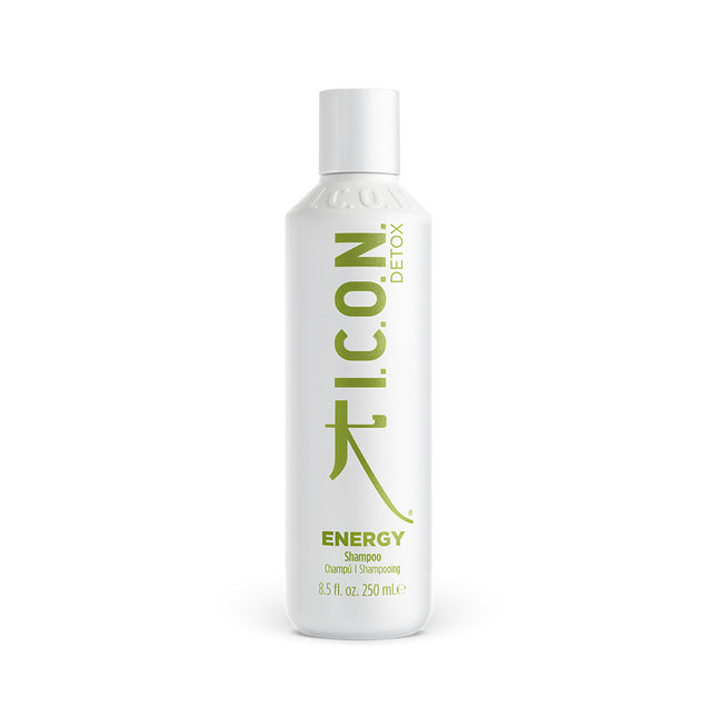 I.C.O.N. Energy Detoxifying Shampoo 250ml Een reinigende shampoo die PH uitgebalanceerd is om de haarkleur te beschermen, terwijl organische oliën de hoofdhuid stimuleren en verfrissen.  Voordelen  Geeft haarzakjes energie voor sterker haar en gezonde haargroei Verkoelt en ontgift de hoofdhuid Bevordert de doorbloeding Geeft glans Voor alle haartypen 